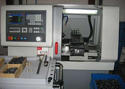 數(shù)控儀表車