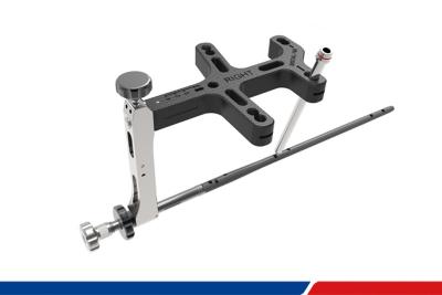 連續(xù)碳CF/PEEK復(fù)合材料瞄準(zhǔn)支架